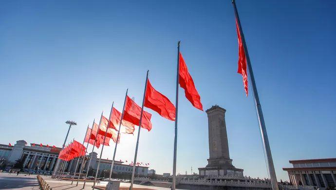 腰椎滑脱术后4个月了一直有腰疼现象，这正常吗游戏画面