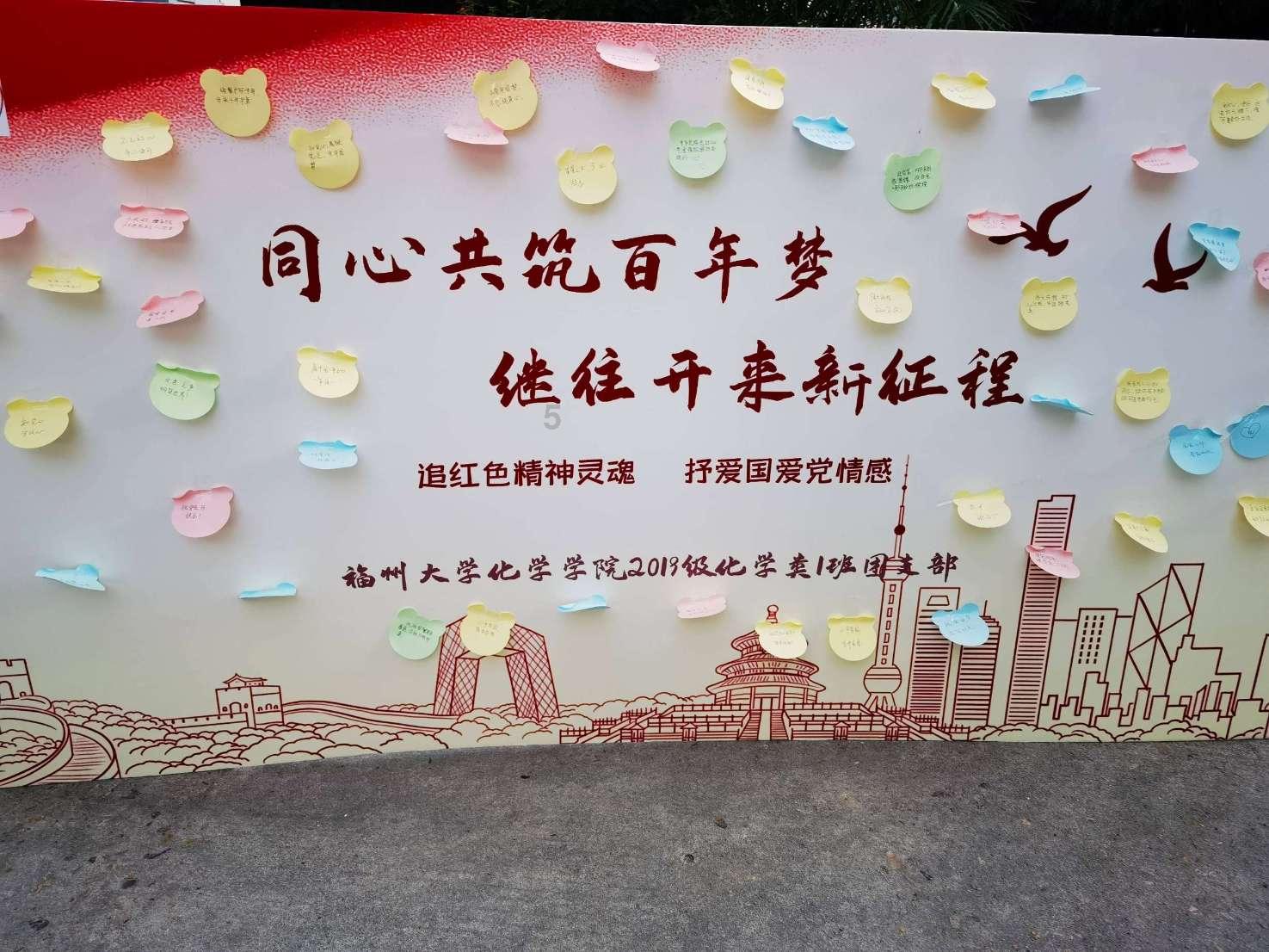 牛仔裤轻松穿出时髦感，简约显瘦又休闲，适合微胖妹子穿吗？