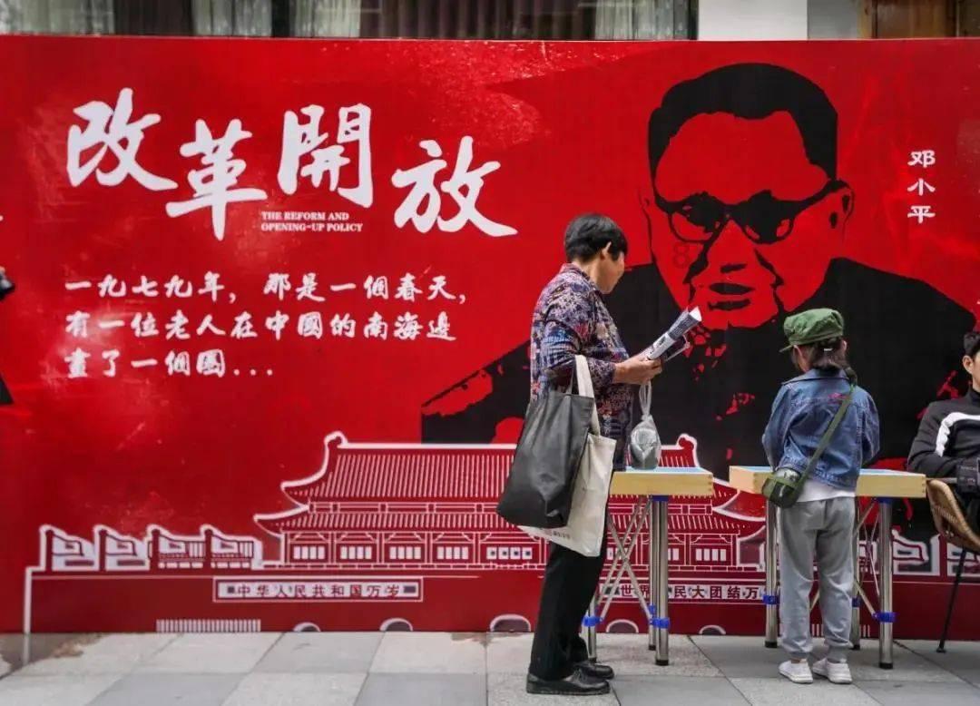 如何把word中的多页表格分离出来？游戏画面