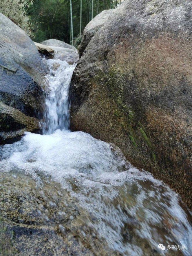 凶猛的洪水