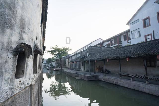 海王星看起来为什么呈现出蓝色呢？游戏画面